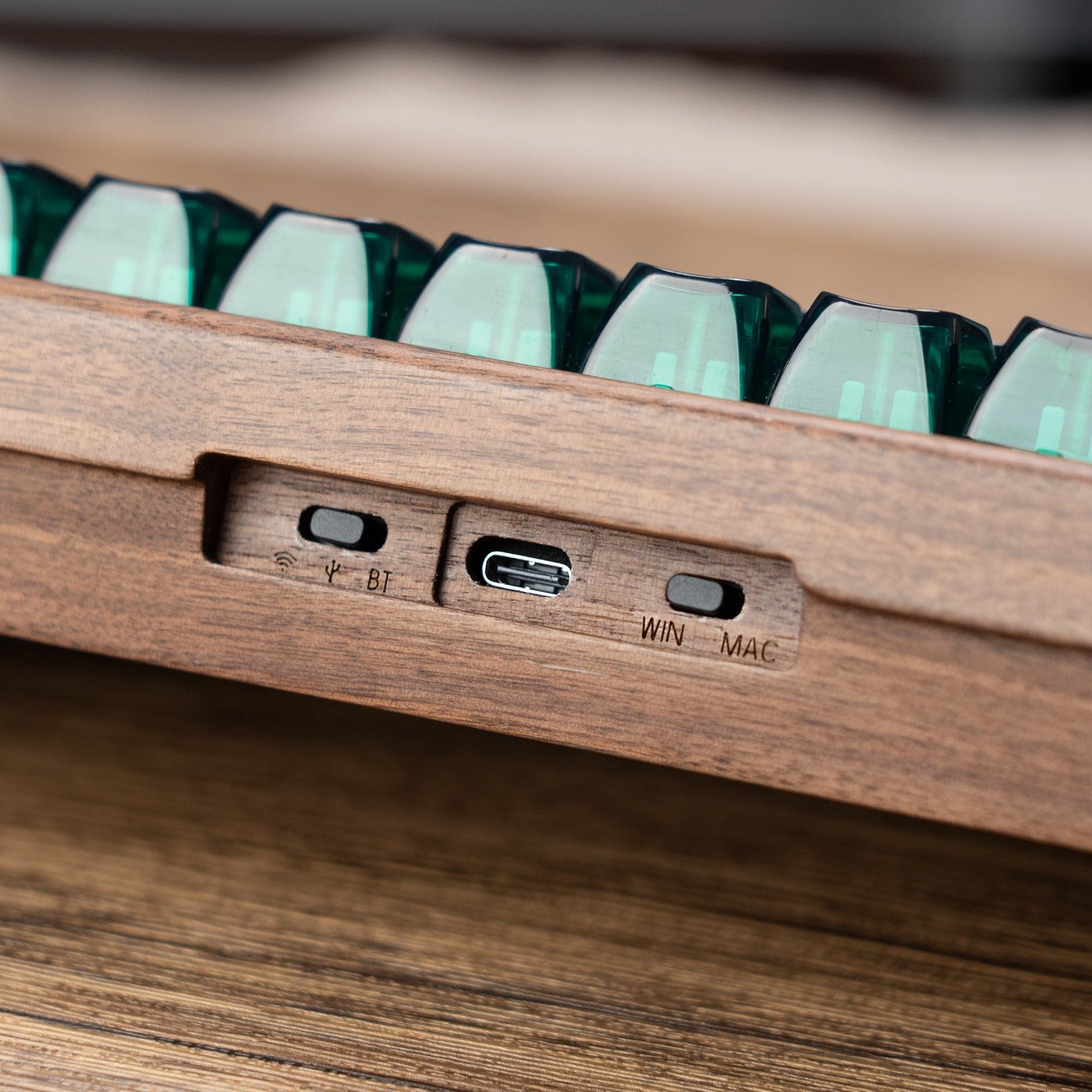 Womier WD75 Walnut Wood Wireless Mechanical Keyboard